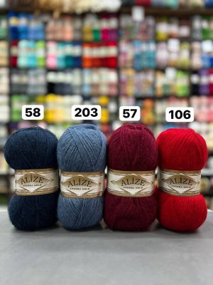 الیز انگورا گلد (موهر)