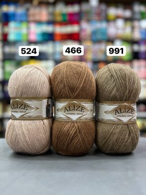 الیز انگورا گلد (موهر)